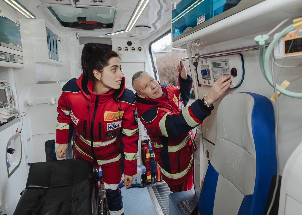 Здійснили понад 10 тисяч виїздів: як працюють медики екстренки на Дніпропетровщині (фото) 1 на Дніпропетровщині 8