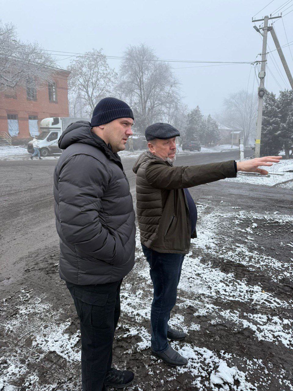 «Готові запропонувати евакуацію, але люди налаштовані залишатися»: начальник ДніпроОВА відвідав прифронтові громади