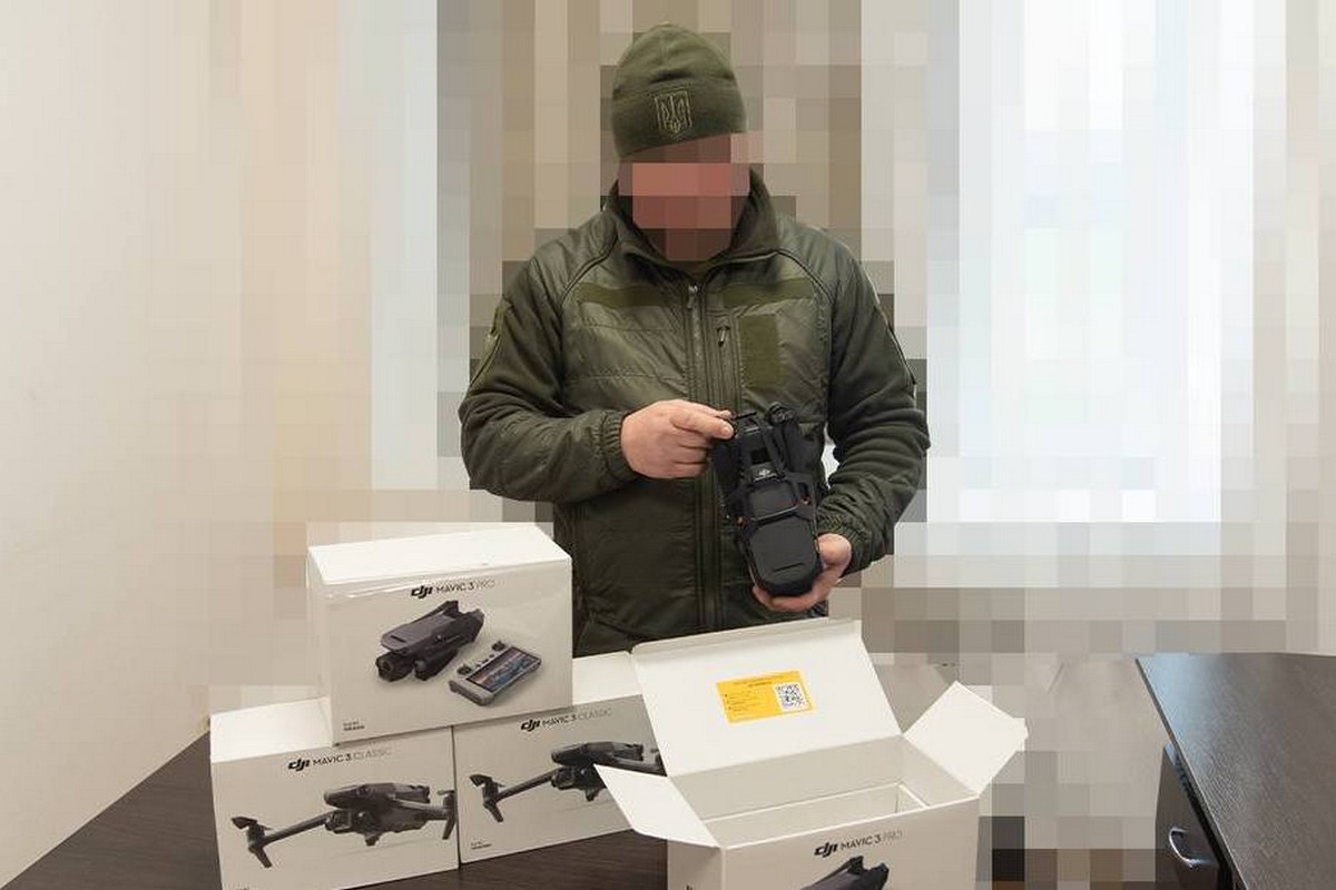 Нікополь передав на фронт безпілотники та FPV-дрони 1 Нікополь передав на фронт безпілотники та FPV-дрони
