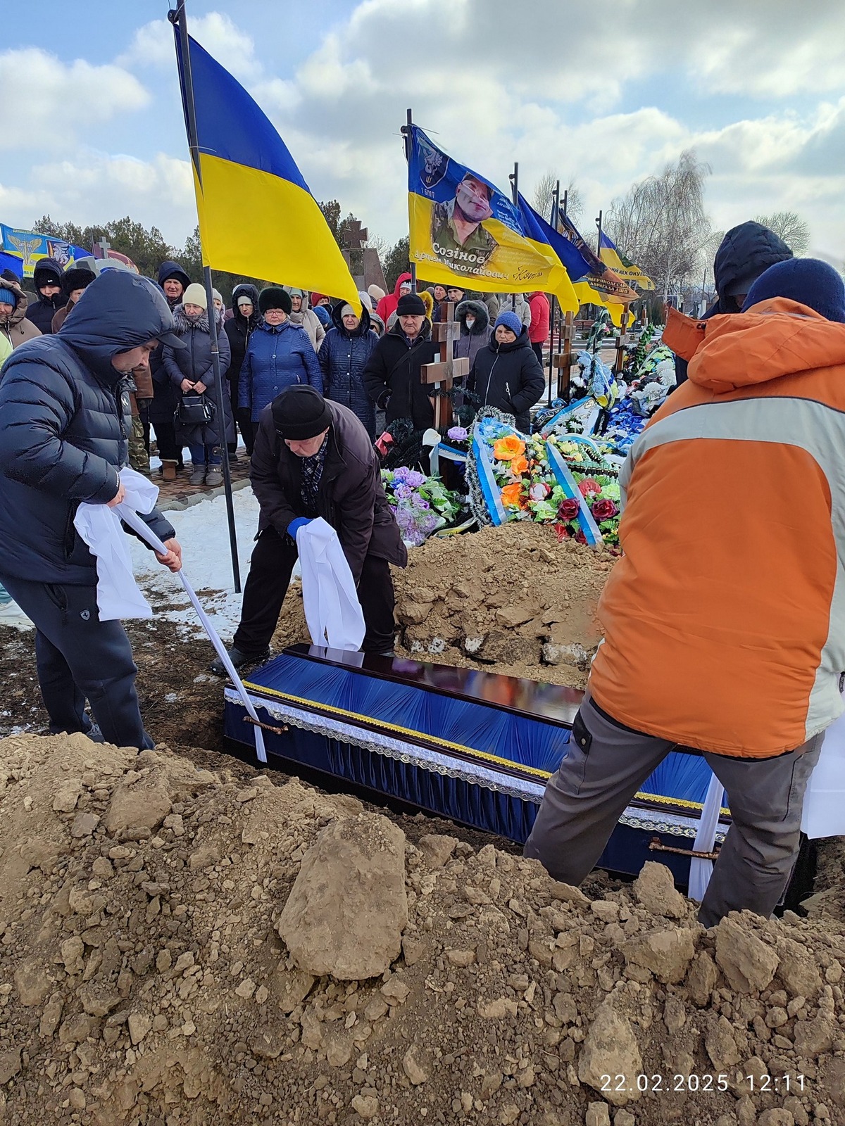 Нікопольщина провела в останню путь полеглого Захисника Юрія Архіпова (фото) 8