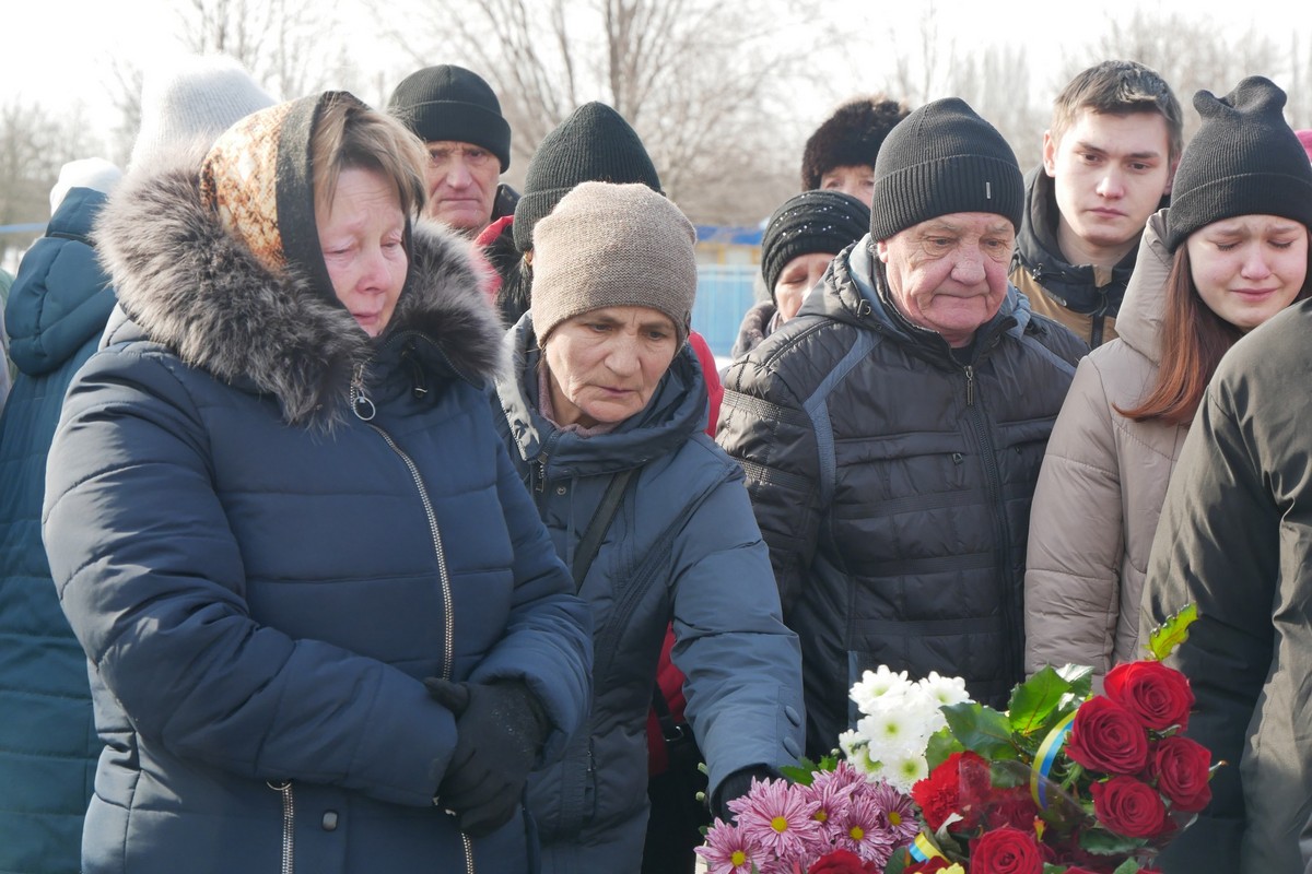 Нікопольщина провела в останню путь ще одного Захисника (фото) 7