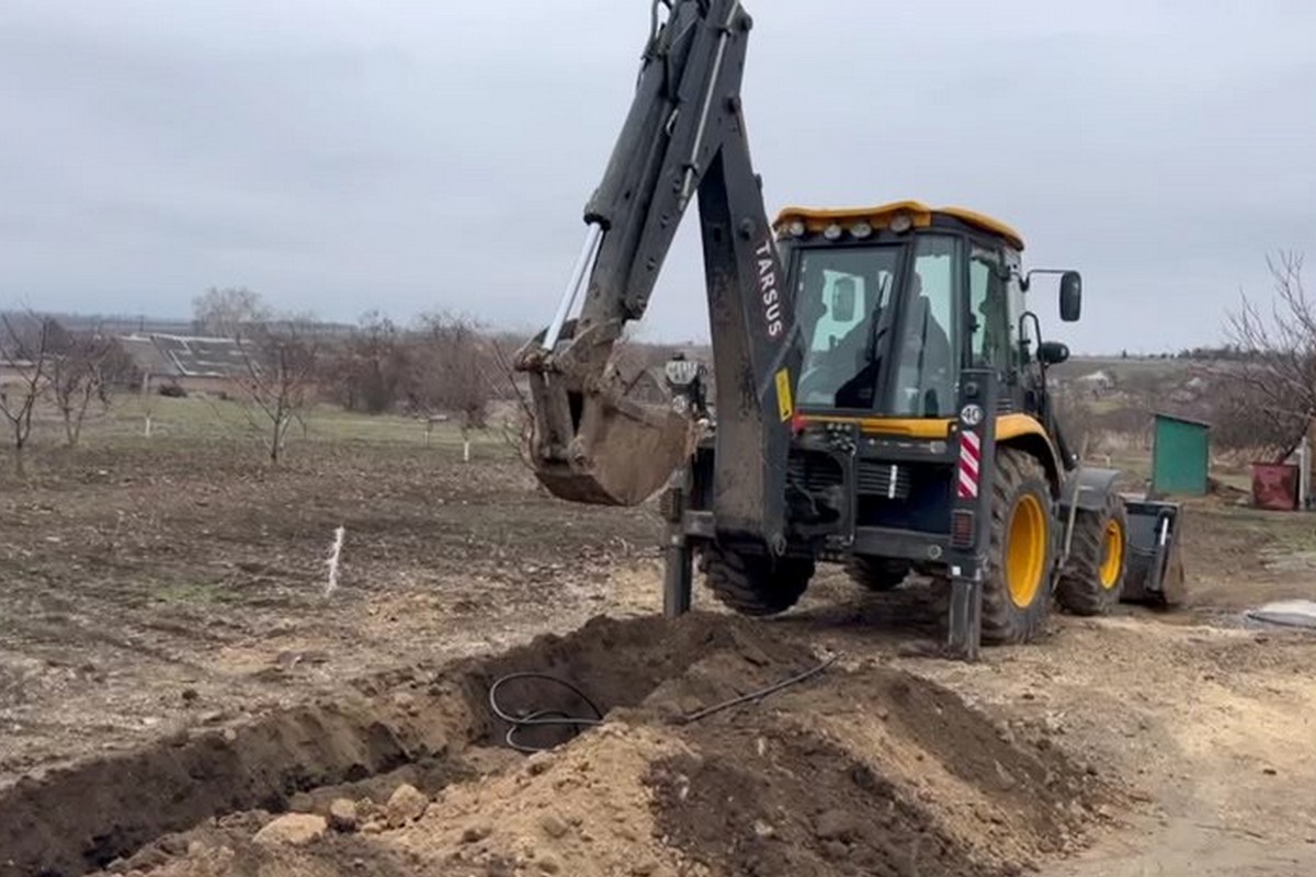 «Про таке і не мріяли»: на Нікопольщині свердловини облаштовують сонячною електростанцією