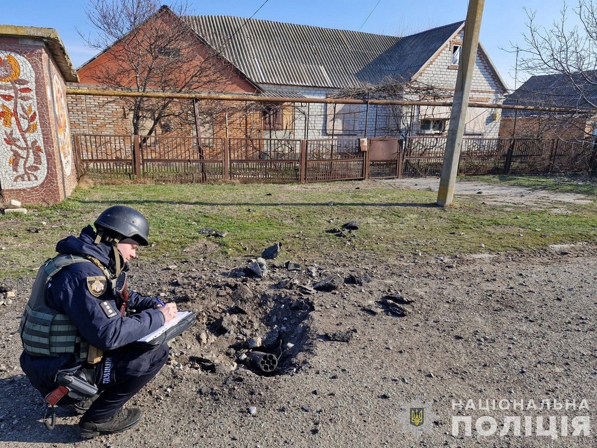 Фото наслідків обстрілів Дніпропетровщини