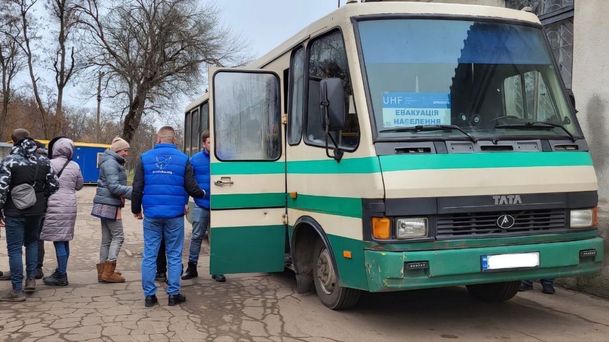 «Робимо обхід дворів, вже виїхало 75% населення»: начальник ДніпроОВА про евакуацію з прифронтових громад Синельниківщини