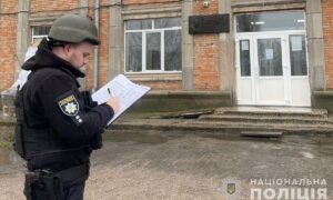 про наслідки обстрілу Нікополя та району, розповіли у поліції