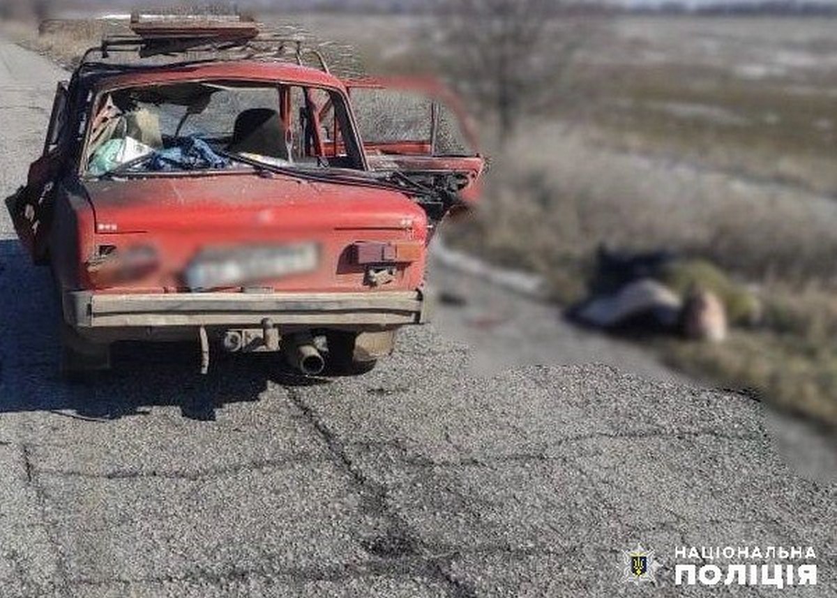 Скерували дрон в автівку з подружжям: смертельний обстріл Нікопольщини прокоментували у поліції 1 смертельний обстріл Нікопольщини прокоментували у поліції