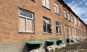 Поранили двох жінок у прибережному районі Нікополя: поліція розповіла про наслідки обстрілів Нікопольщини