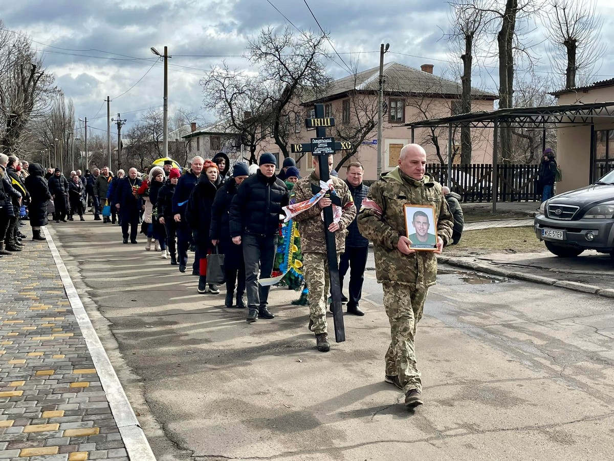 Вбиті росією мешканці Нікопольщини: Захисник з Нікополя Сергій Октябрьський сьогодні б святкував своє 27-річчя