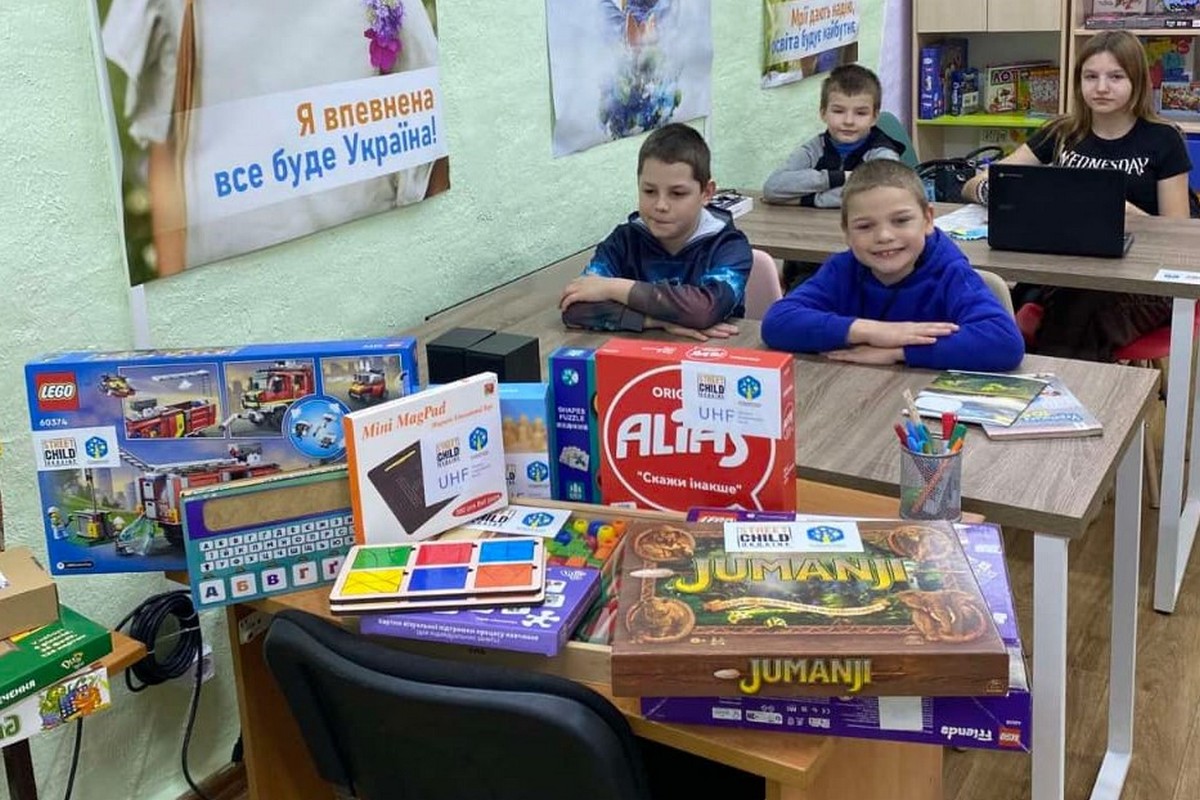 4 безпечні освітні простори Нікополя отримали сучасне обладнання від благодійників 1 4 безпечні освітні простори Нікополя отримали сучасне обладнання від благодійників