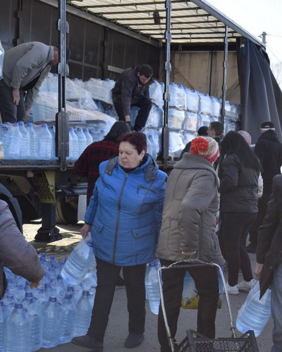 Гуманітарна допомога у Мирівській громаді: фото