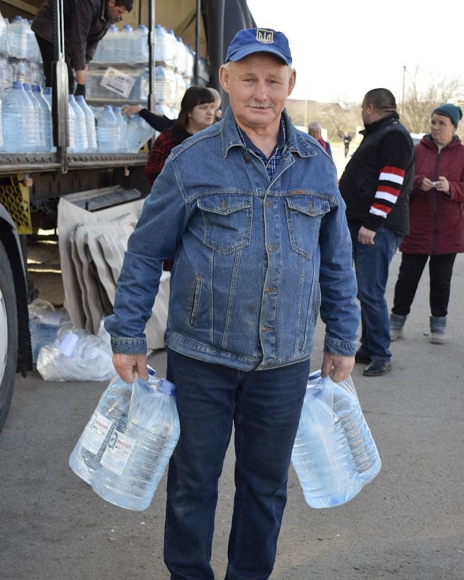Гуманітарна допомога у Мирівській громаді: фото