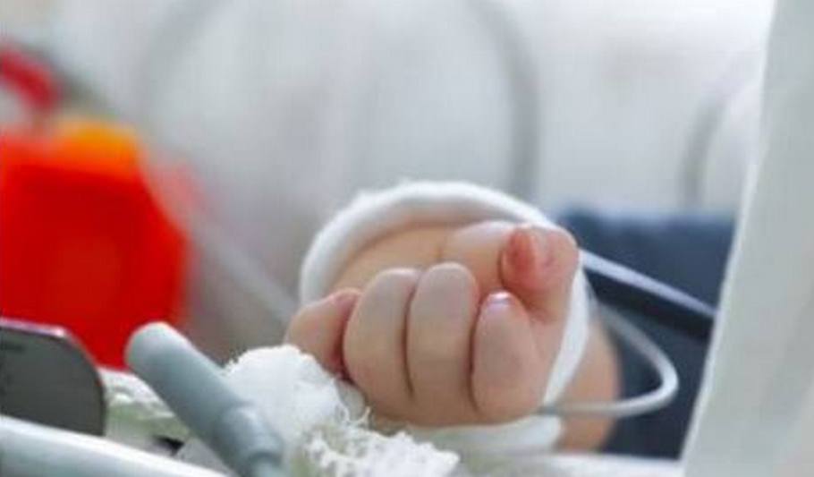 Медики Нікополя врятували 3-річну дівчинку, яка отримала хімічні опіки через отруєння дезінфікуючим засобом 1 Медики Нікополя врятували 3 річну дівчинку, яка отримала хімічні опіки через отруєння дезінфікуючим засобом