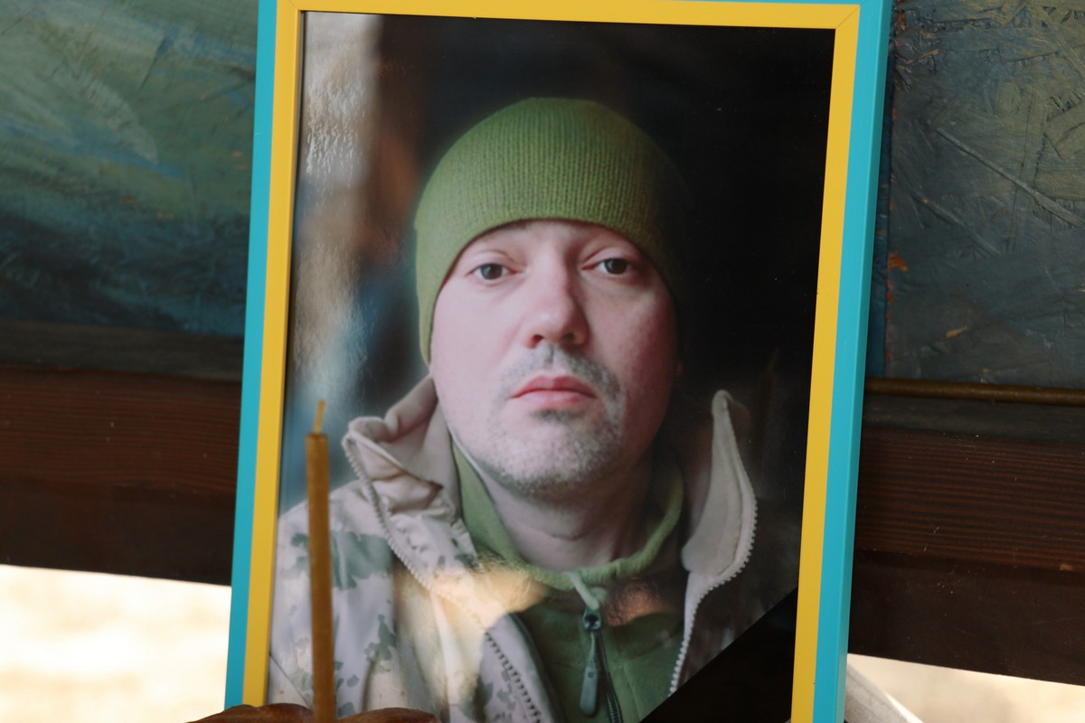 Нікополь провів в останню путь ще одного Захисника