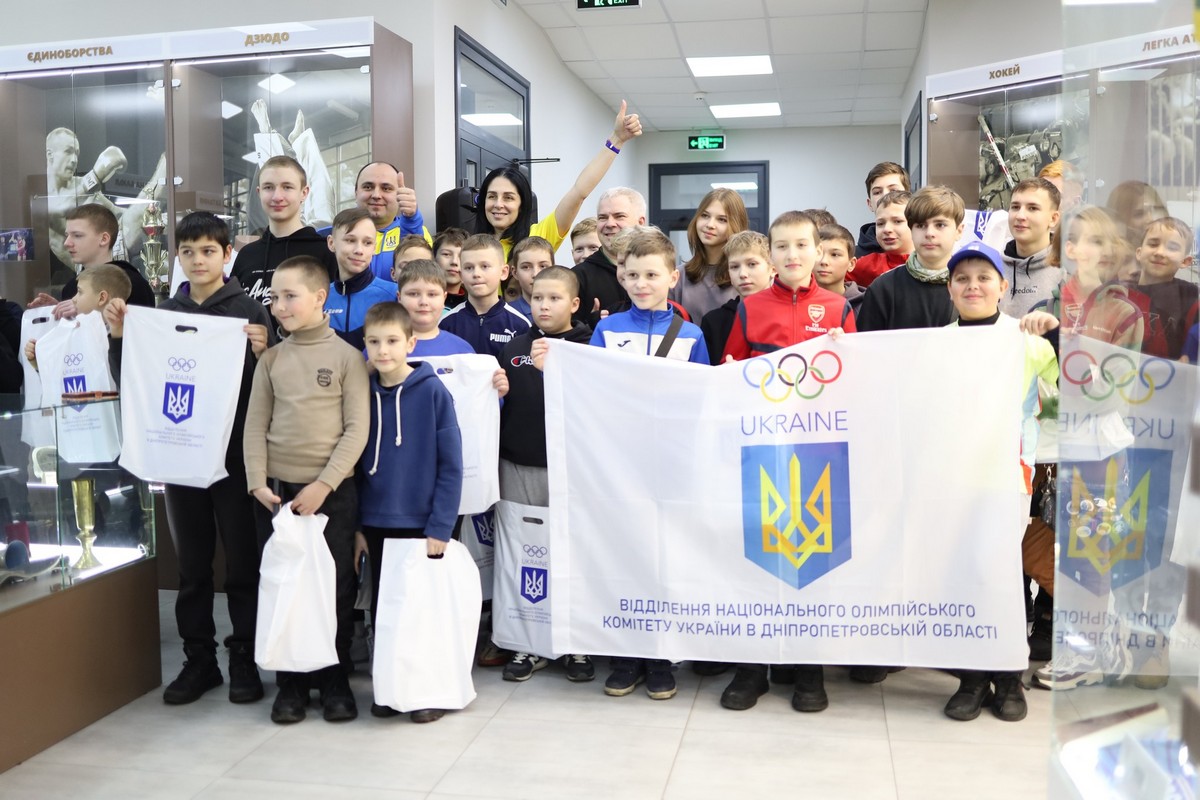 Школярі з Нікополя відвідали OlympicLab у Дніпрі (фото) 1 Школярі з Нікополя відвідали OlympicLab у Дніпрі (фото)