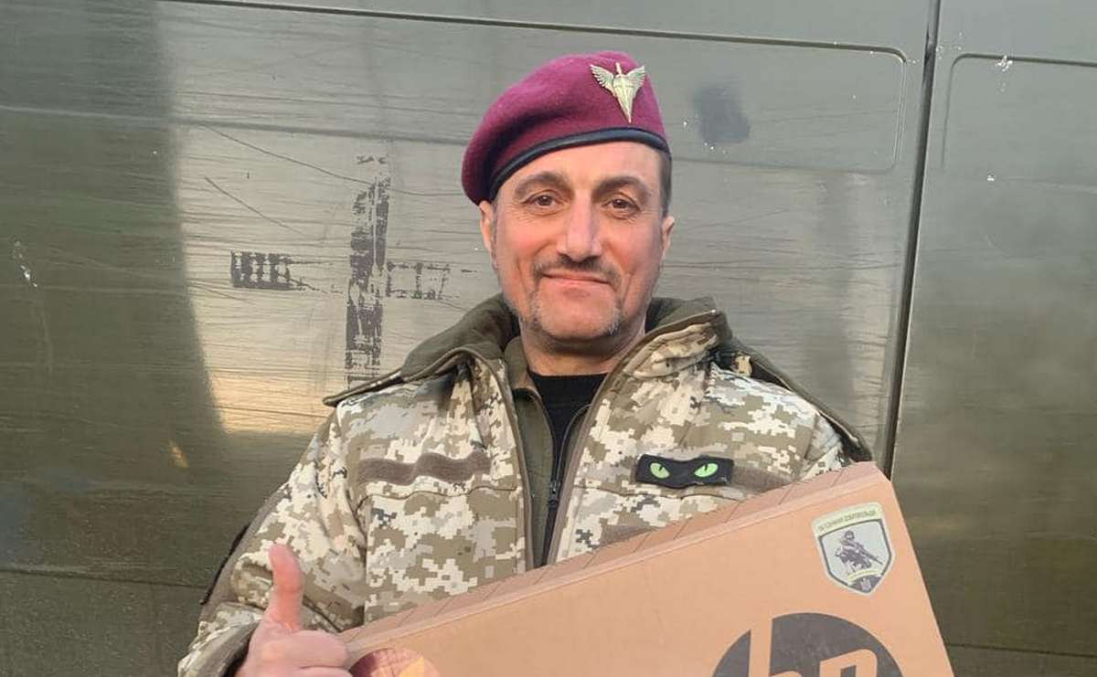 Солдат Шевченко з Нікополя переміг у конкурсі декламування віршів Тараса Шевченка!