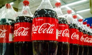 На Нікопольщині мешканцям громади роздадуть Coca-Cola родинам з дітьми