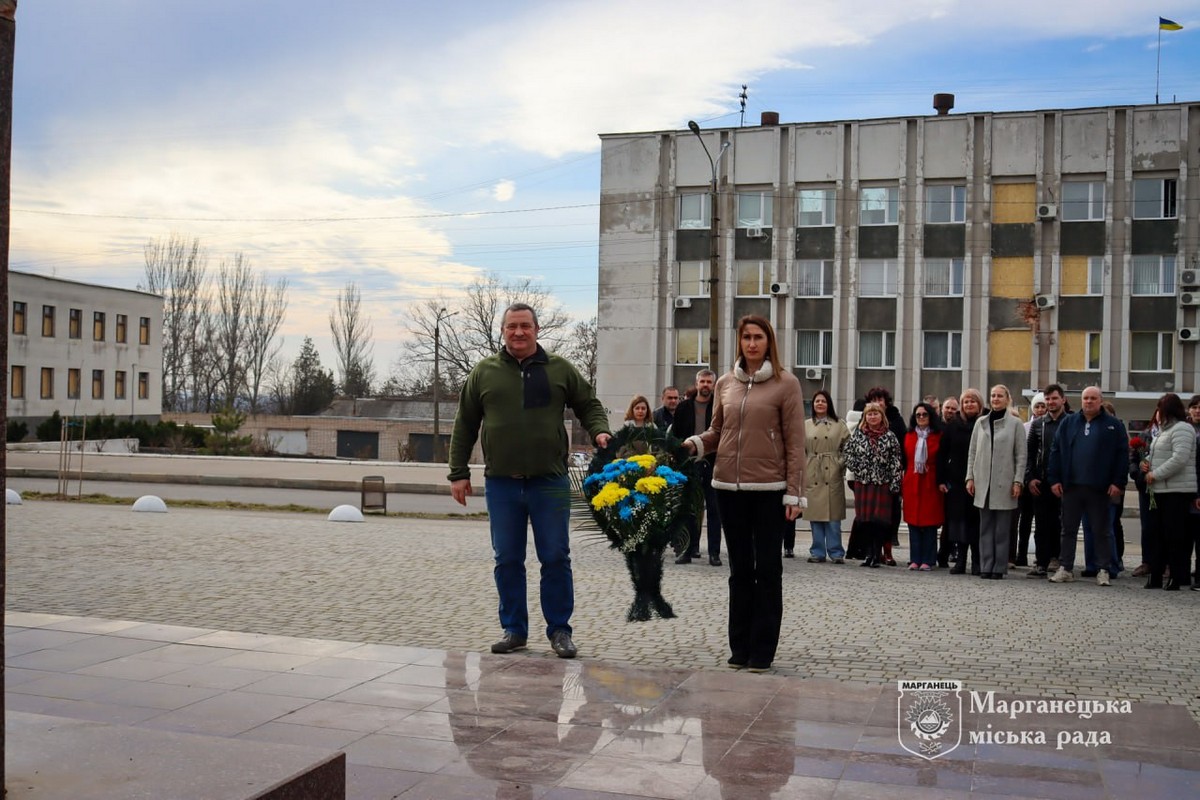 У Марганці сьогодні вшанували пам’ять великого Кобзаря: фото