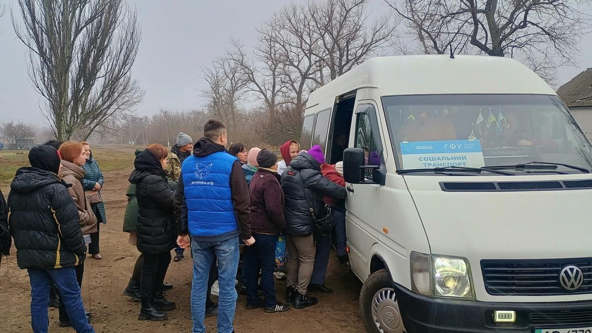 Проїзд безкоштовний: на Нікопольщині і ще в двох районах області працюють соціальні маршрути