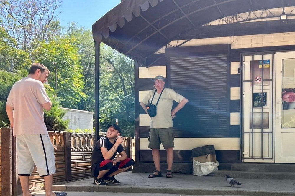 Чи зменшилася кількість «наливайок» у Нікополі в результаті проведення рейдів? Відповів Олександр Саюк 1 Чи зменшилася кількість «наливайок» у Нікополі в результаті проведення рейдів? Відповів Олександр Саюк