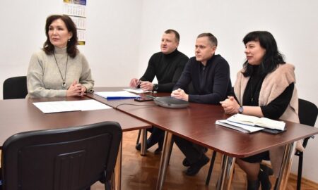 Обговорили подорож дітей з Нікополя до Шотландії: міський голова провів-онлайн зустріч з представником міста Перт