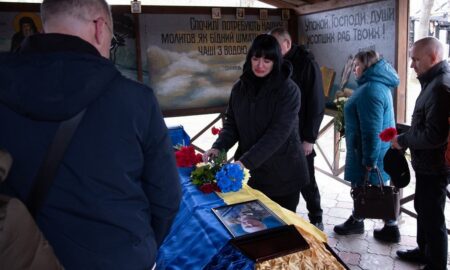 Загинув біля Новопавлівки: Нікополь сьогодні провів в останню путь Героя, який захищав Україну понад три роки