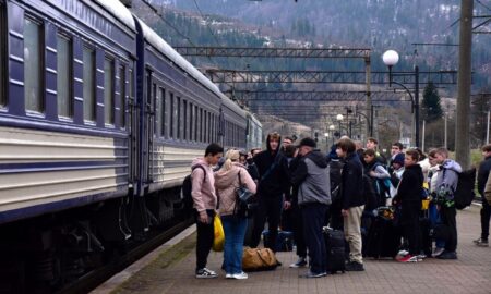 Запросили дітей на відпочинок і виділили 339 400 грн на воду: прифронтовій громаді Нікопольщини допомагає Славсько