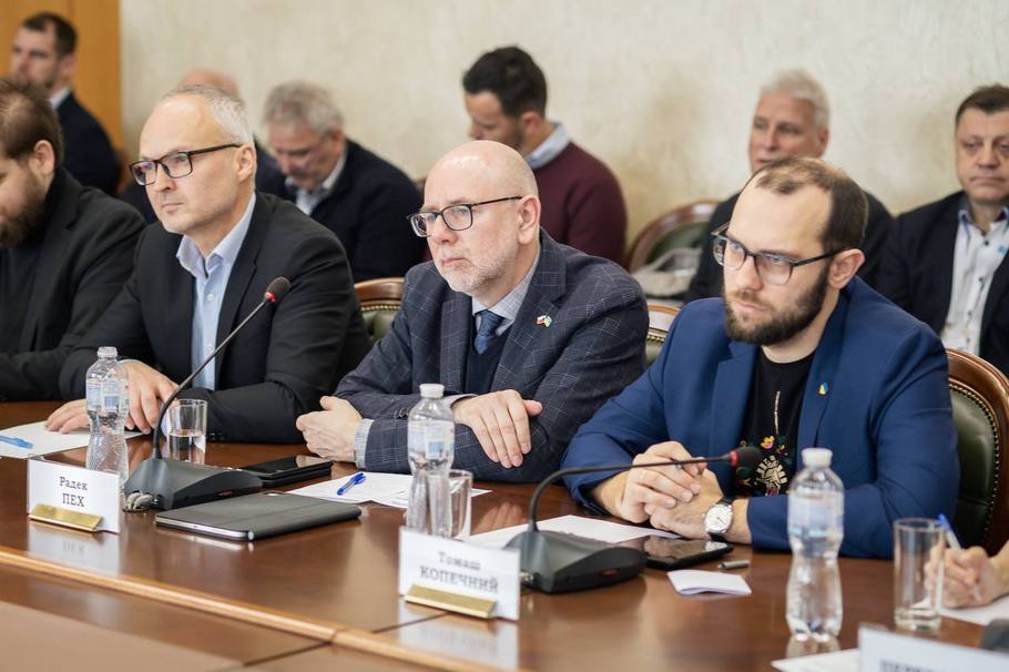  Дві лікарні Дніпропетровщини відновить Чехія подробиці 3