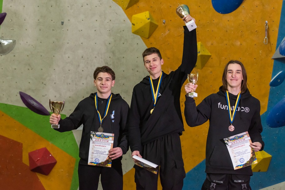  У Києві спортсмен з Нікополя став Чемпіоном змагань