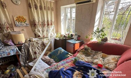 У Нікополі дрон влучив у дах будинку 3