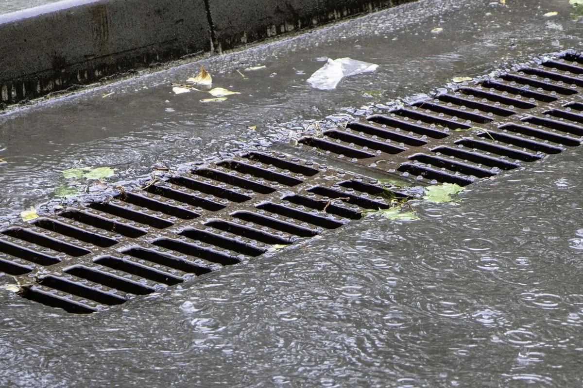 У Нікополі майже 1,8 млн витратять на ремонт дощоприймальних колодязів та зливової каналізації