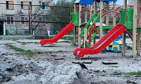Ворог обстріляв багатоповерхівки у Нікополі, під ударом була і Марганецька громада