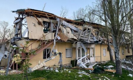 Ворог накрив Нікопольщину «Градами», по Дніпру вдарив ракетами – є руйнування (фото)