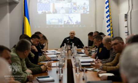 Примусова евакуація і збільшення укриттів: головні теми Ради оборони Дніпропетровщини сьогодні