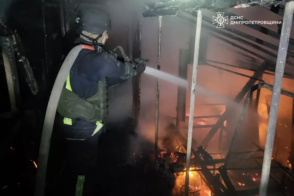 На Нікопольщині згоріла теплиця – загинули птахи
