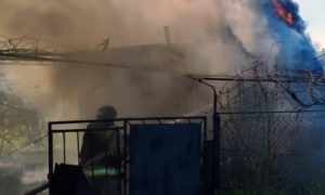 На Нікопольщині сьогодні ворожий дрон спричинив пожежу (фото)