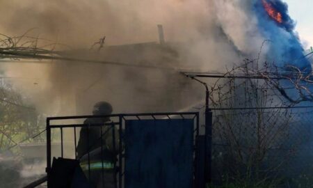 На Нікопольщині сьогодні ворожий дрон спричинив пожежу (фото)
