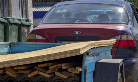 Гуманітарна допомога у Марганці сьогодні надавалася від двох організацій – що отримали люди (фото)