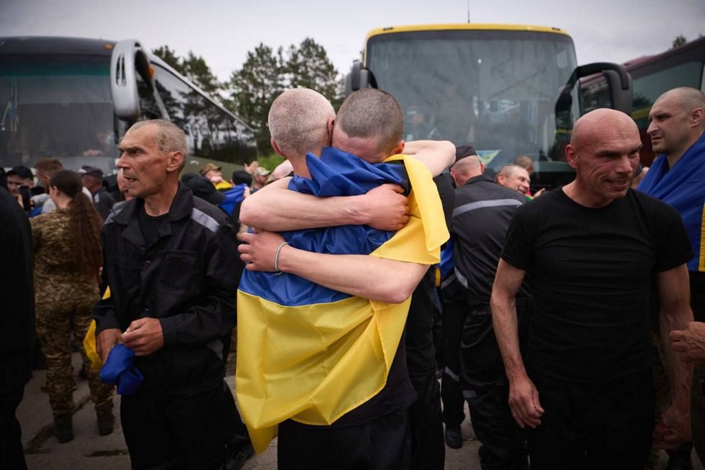 26 захисників з Дніпропетровщини повернулися з ворожого полону 25 травня Сергій Лисак 4