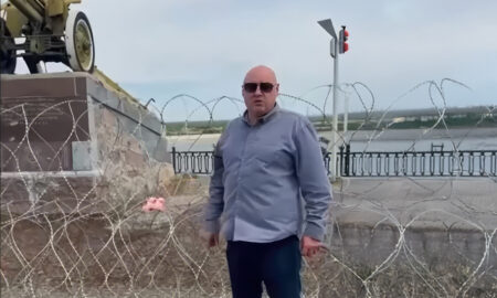 "Хай ці дитячі сандалики сняться вам щоночі!" Депутат з Нікополя звернувся до російських окупантів 33 "Хай ці дитячі сандалики сняться вам щоночі!" Депутат з Нікополя звернувся до російських окупантів