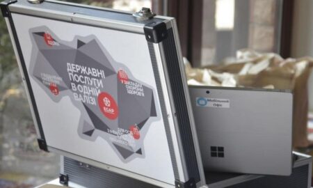 У Томаківській громаді працює «мобільна валіза» - хто може отримати послугу і куди звертатися