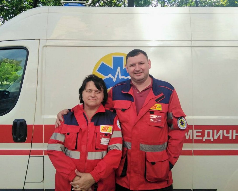 Пряме влучання по центральному ринку і атака посеред вулиці: як медики Нікопольщини рятували поранених внаслідок ворожих ударів