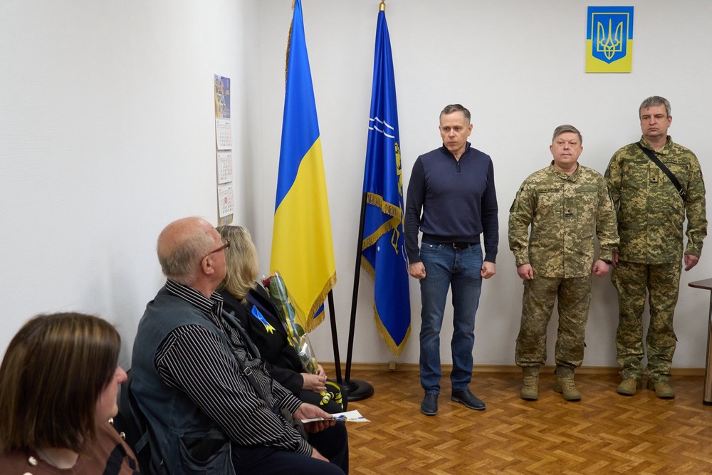 Нікопольських воїнів відзначено державними нагородами (фото)