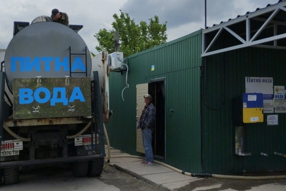Томаківська громада отримала нову утеплену цистерну для перевезення води