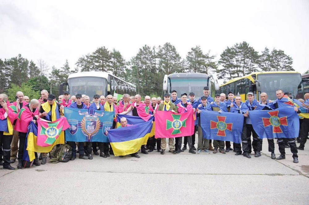 9 мешканців Нікопольщини повернулися з російського полону 25 травня