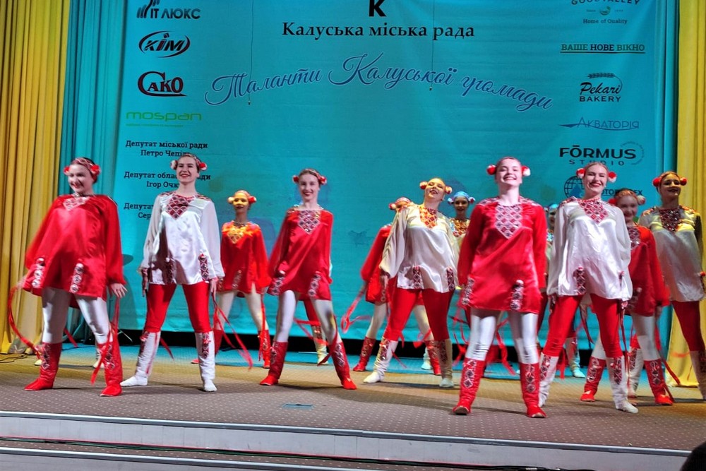 Нікопольська «Орхідея» виступила на святкуванні Дня міста Калуша (фото)
