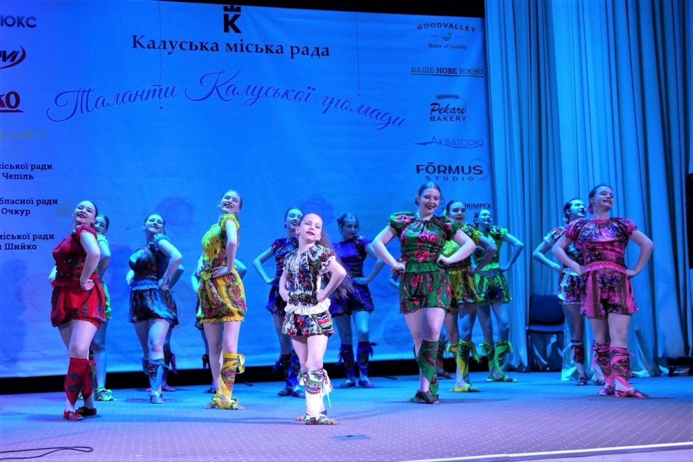 Нікопольська «Орхідея» виступила на святкуванні Дня міста Калуша (фото)