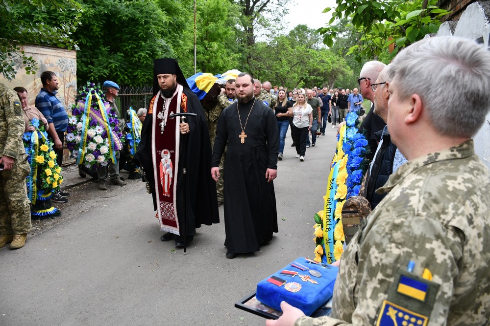 У 2024 році став батьком втретє, але залишився на фронті: у Нікополі сьогодні провели в останню путь Захисника, полеглого на Запоріжжі