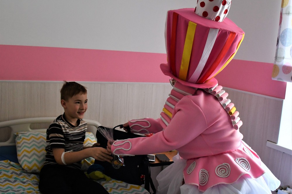 У дитячій лікарні Нікополя відбувся яскравий захід: фото