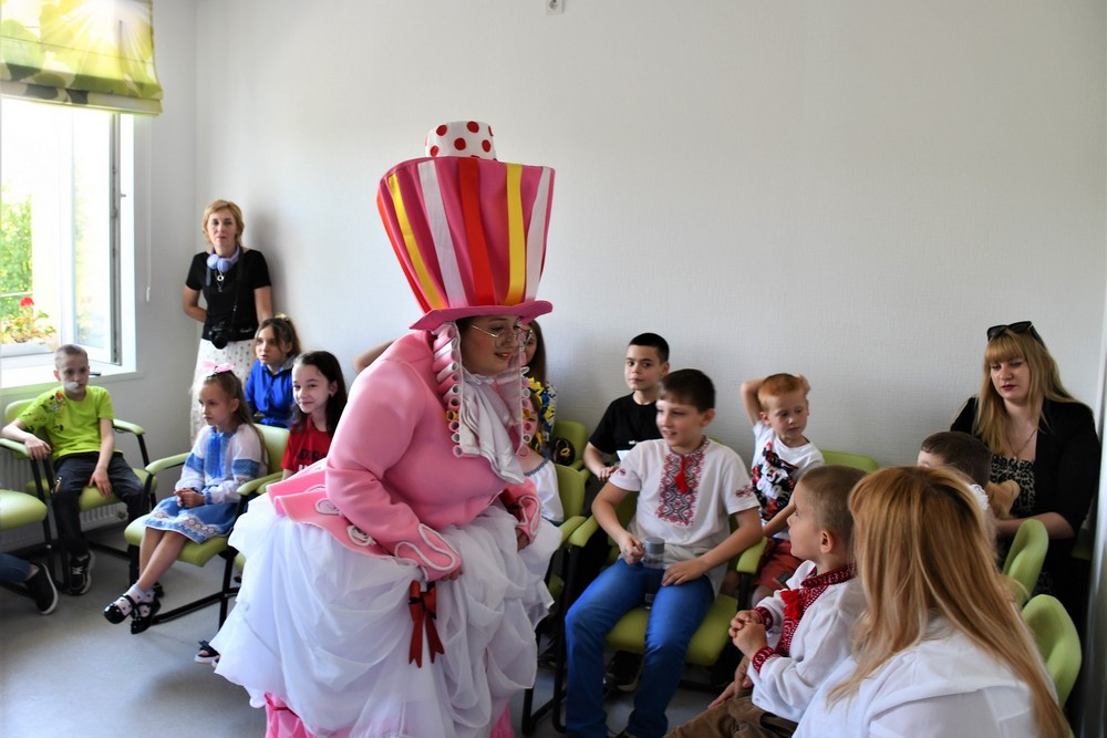 У дитячій лікарні Нікополя відбувся яскравий захід: фото