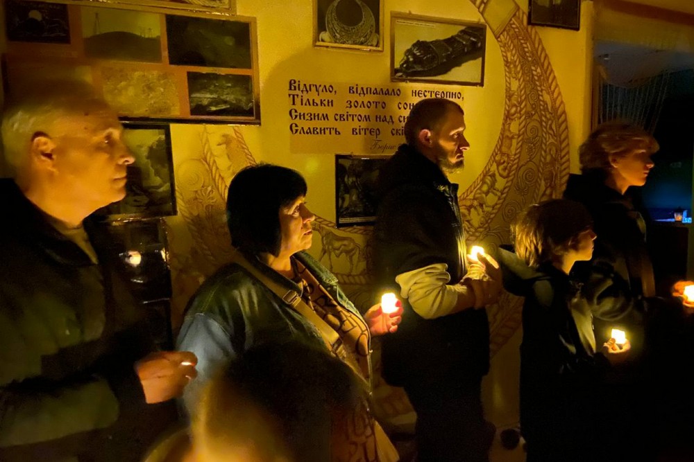Ніч, коли оживає історія: у музеї Покрова провели театралізовану екскурсію (фото)